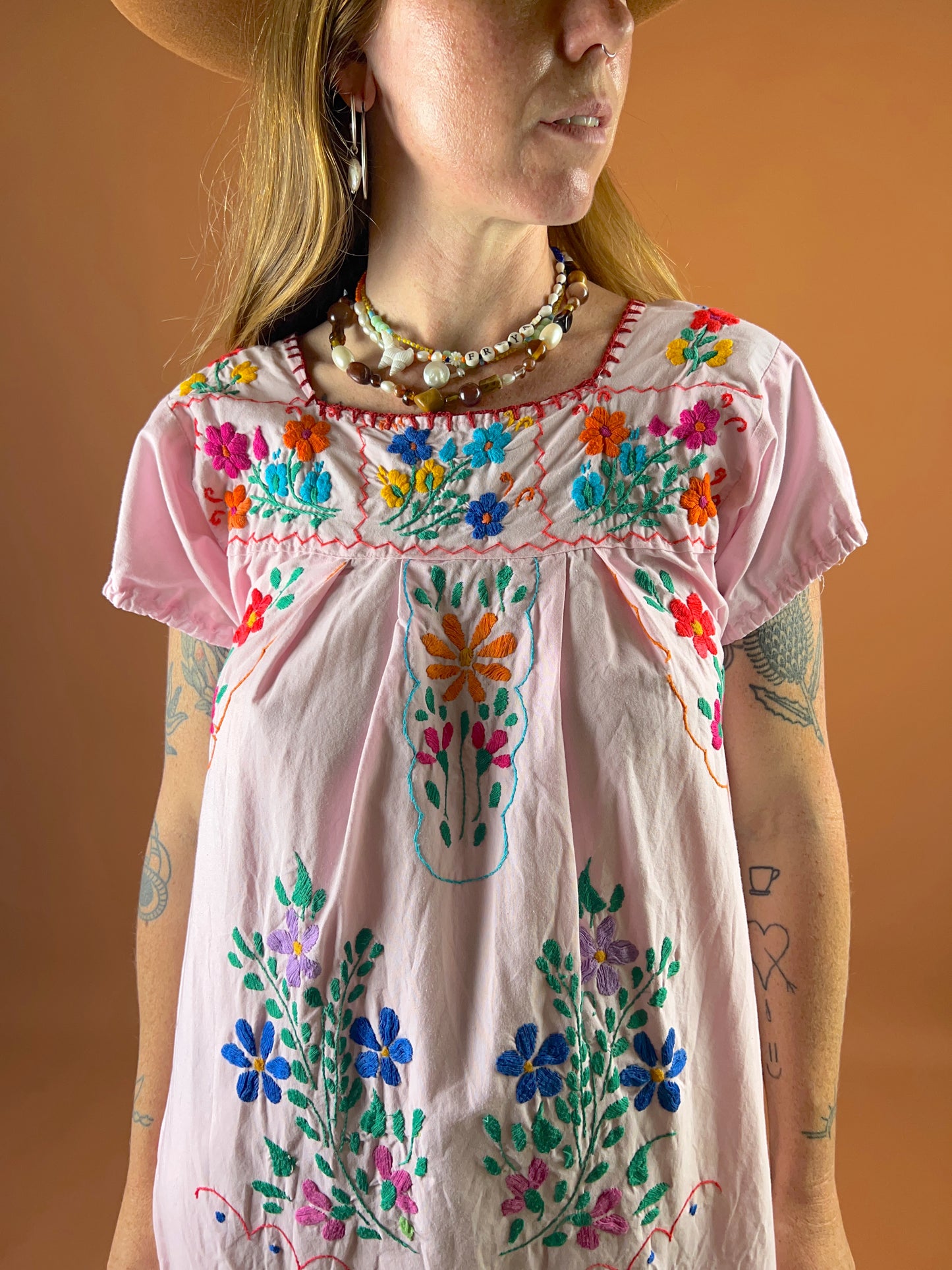 VINTAGE 70’s/80’s Mexican Cotton Embroidered Dress 8-10
