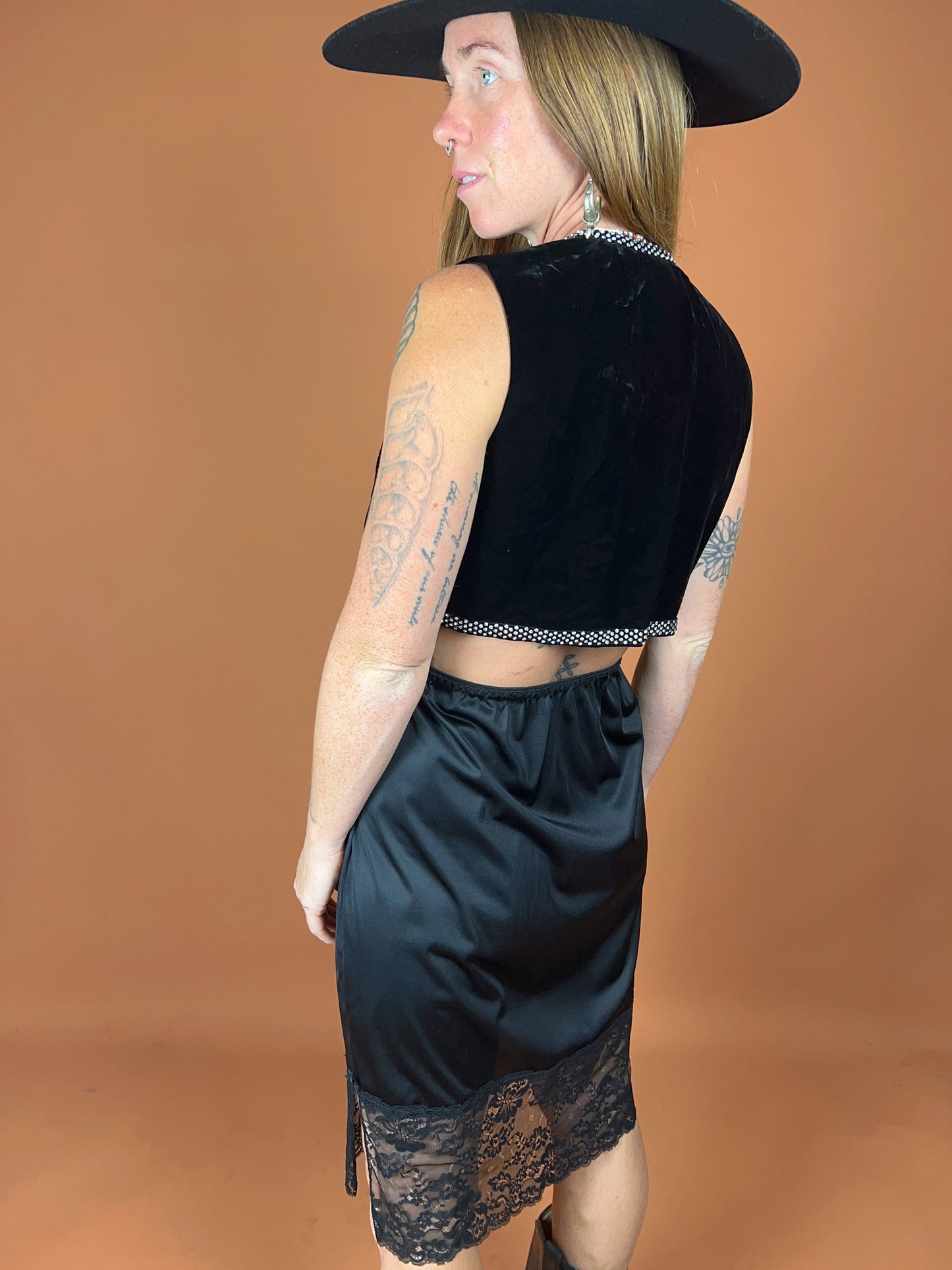 VTG 70's Black Slip Skirt 10-12