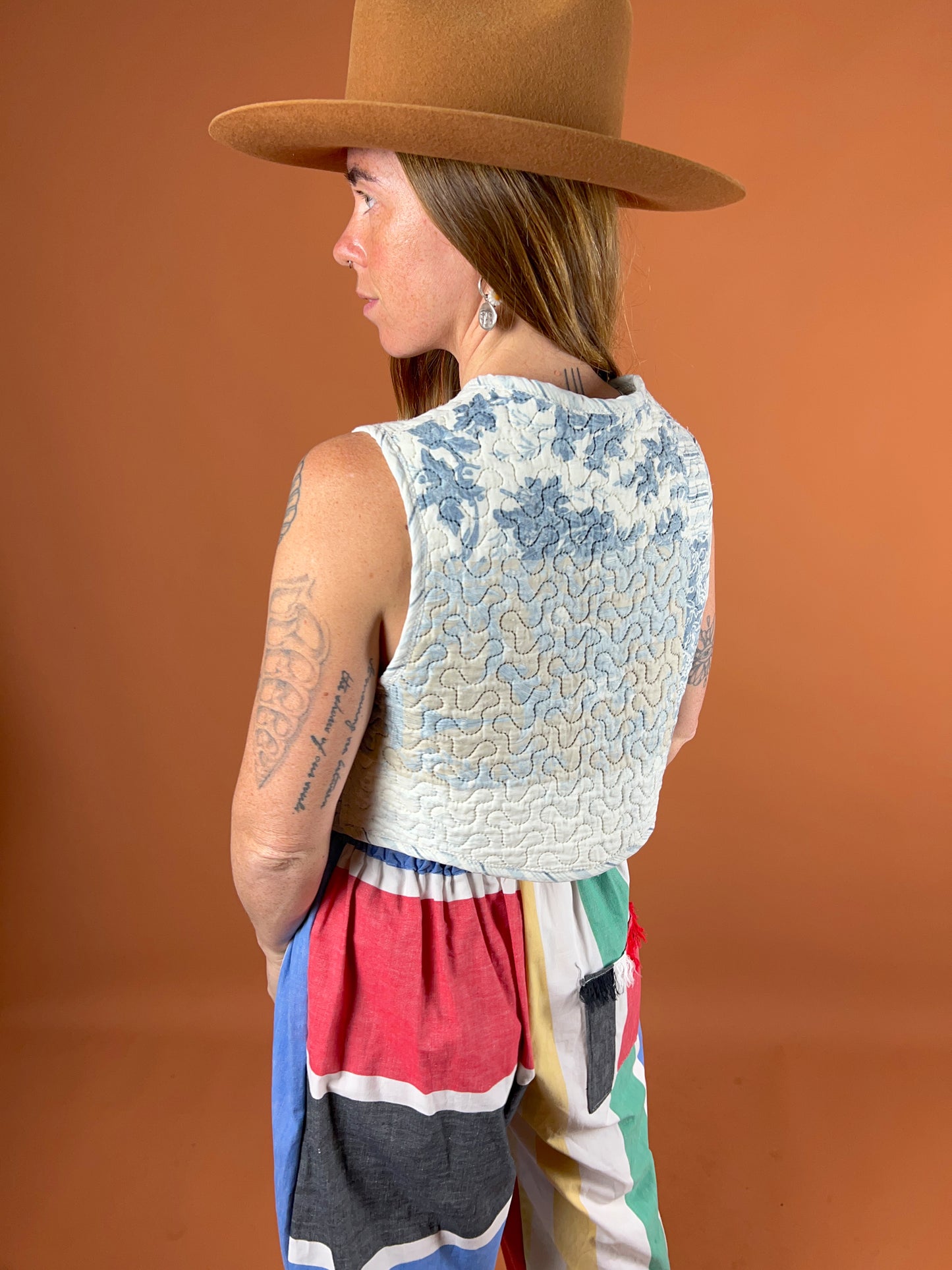 SECOND LOVE SLOW FASHION Upcycled Reversible Quilt Tie Front Vest 8-10