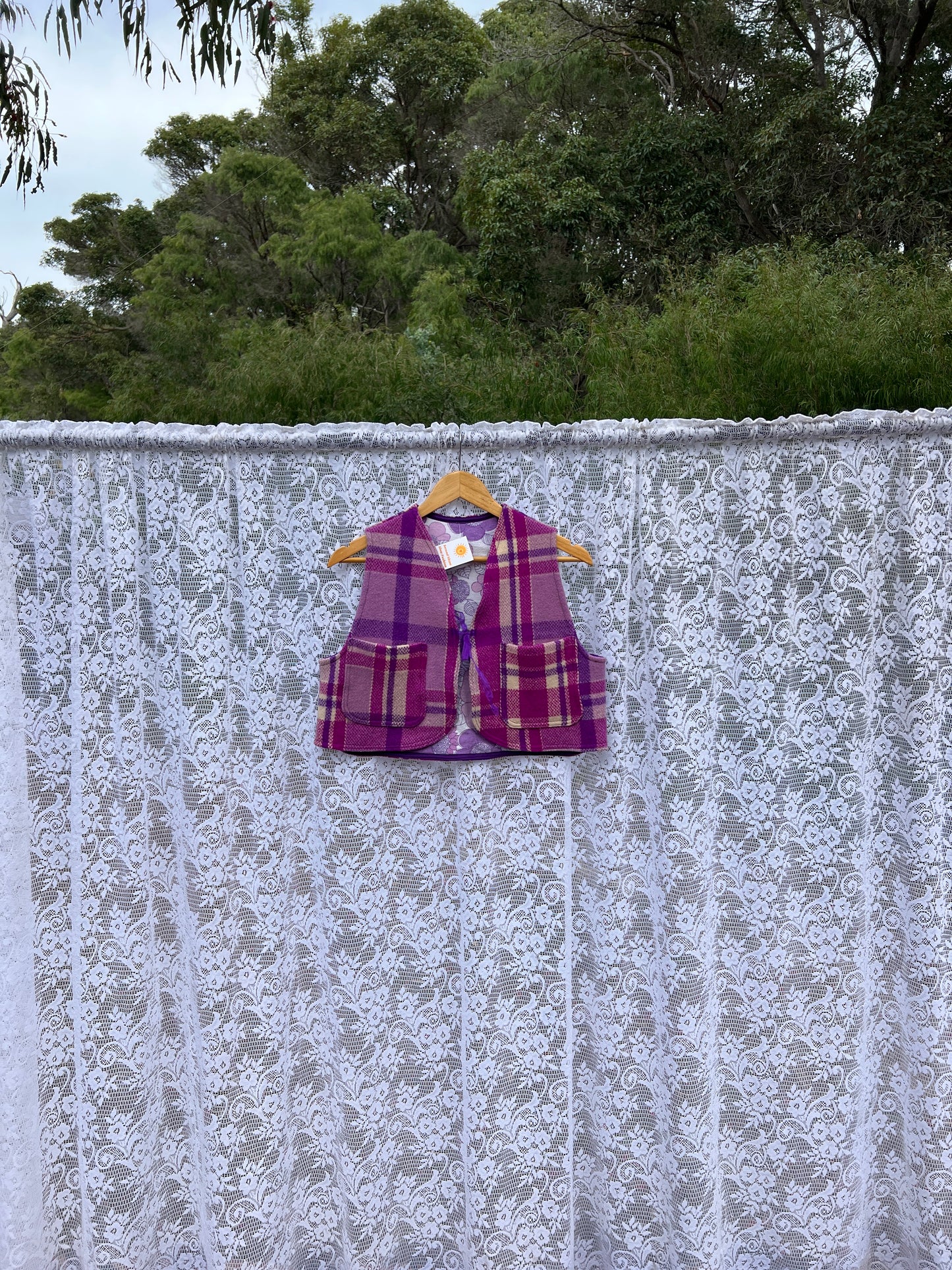 SECOND SHINE SLOW FASHION Reversible Vintage Wool Blanket & Floral Flannel Sheet Vest 12