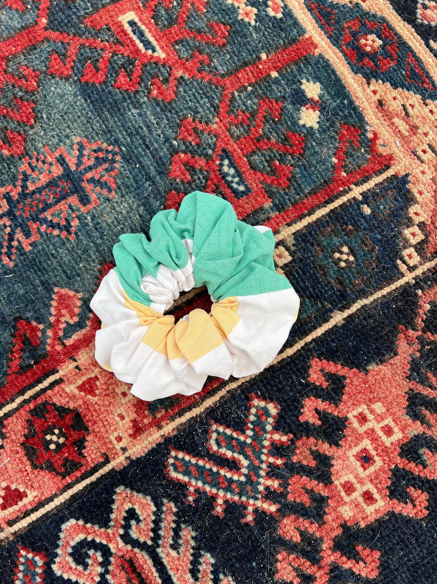 SECOND SHINE SLOW FASHION Up-cycled Scrunchie Medium