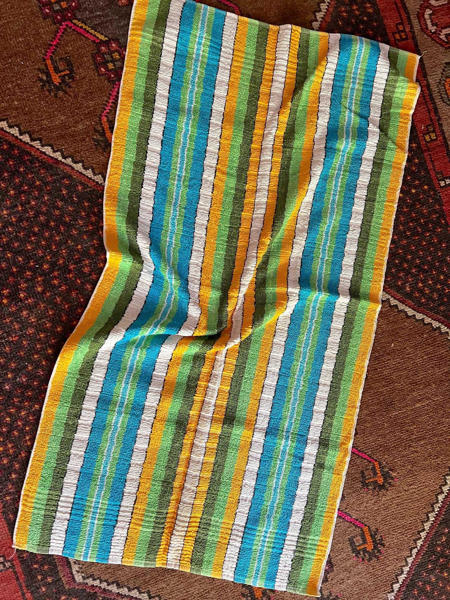 VINTAGE 60's Bright Stripe Towel