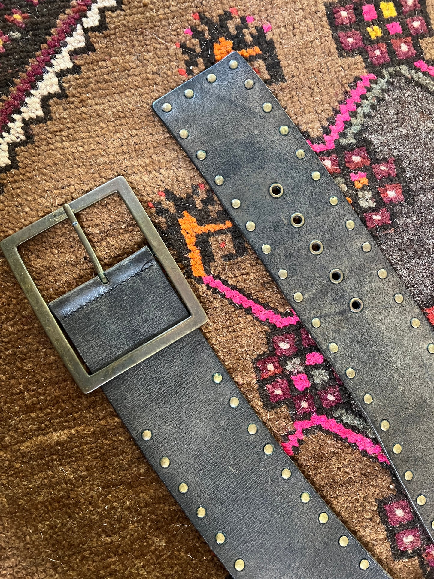 VINTAGE Y2K Chunky Studded Belt 14-16