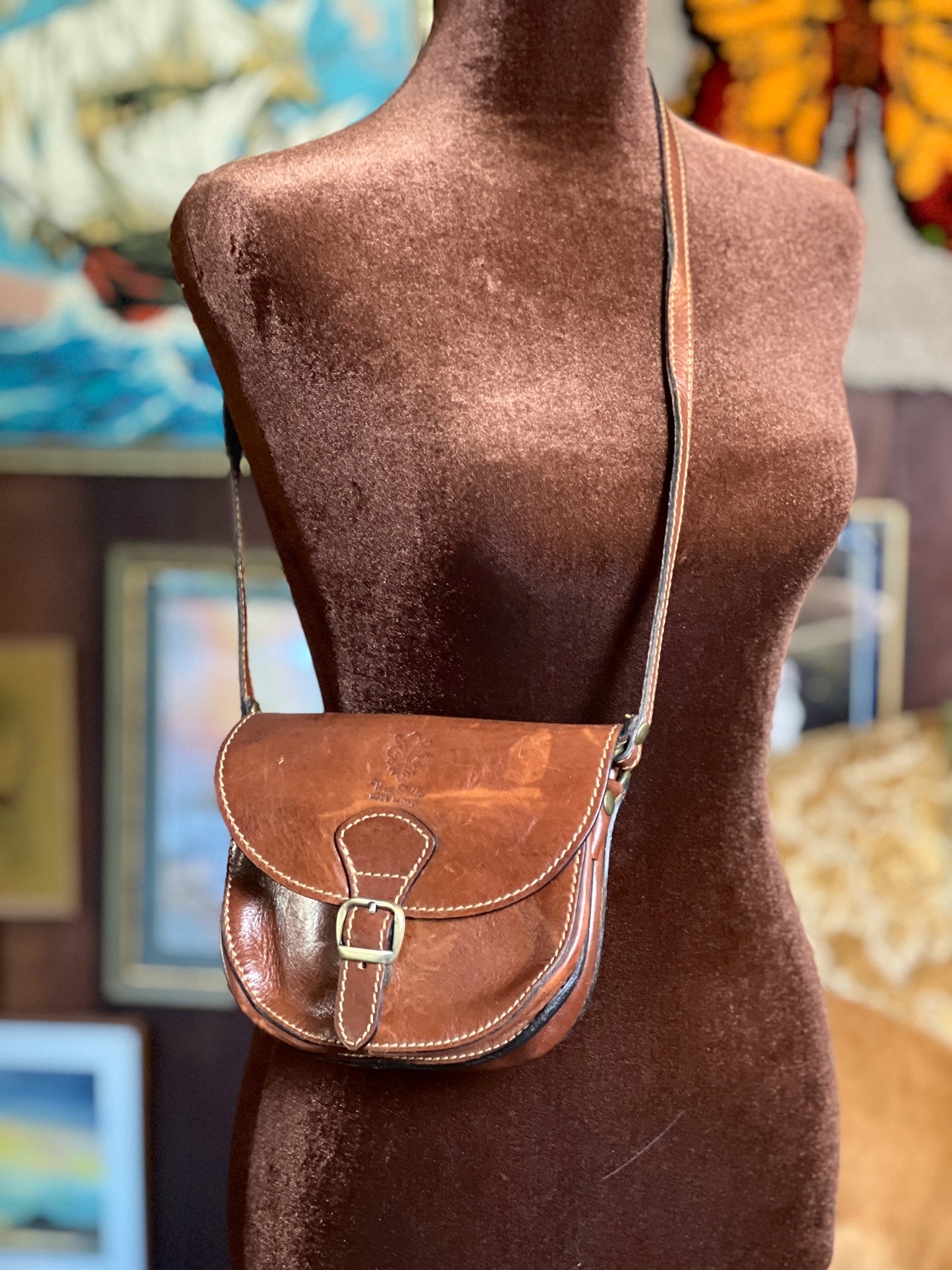 VTG 70’s Leather Buckle Shoulder Bag