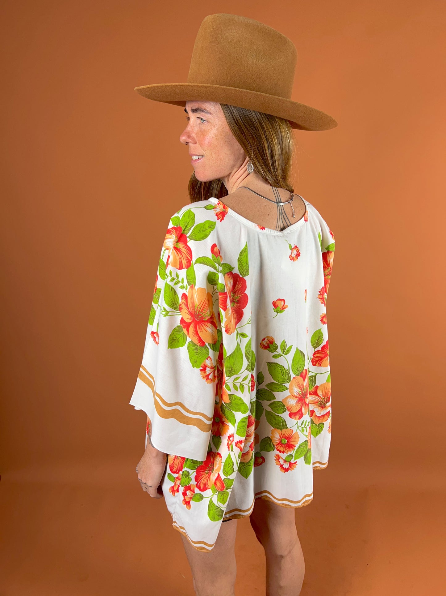 SECOND LOVE SLOW FASHION Vintage Upcycled Tablecloth Tunic OS