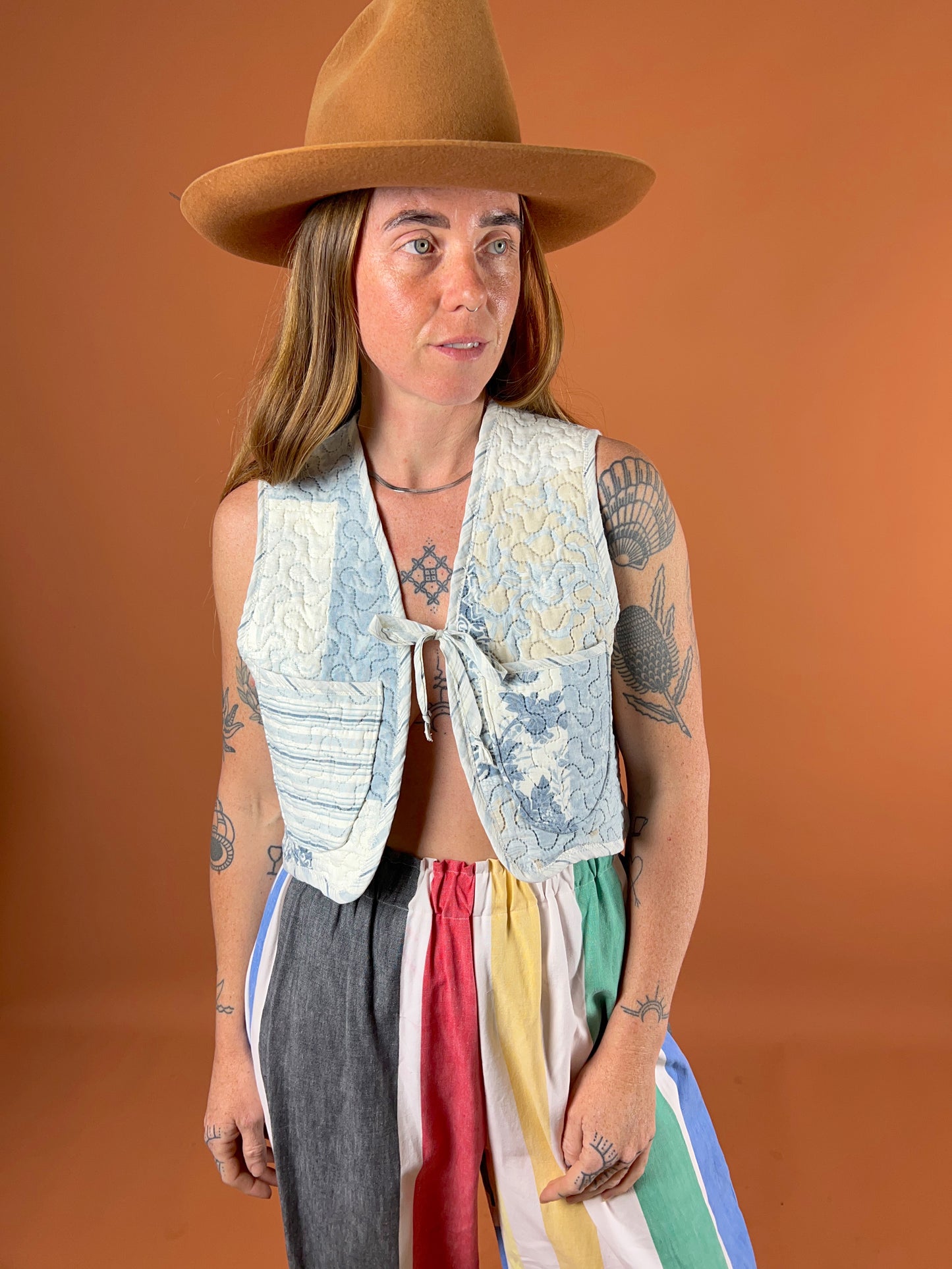 SECOND LOVE SLOW FASHION Upcycled Reversible Quilt Tie Front Vest 8-10