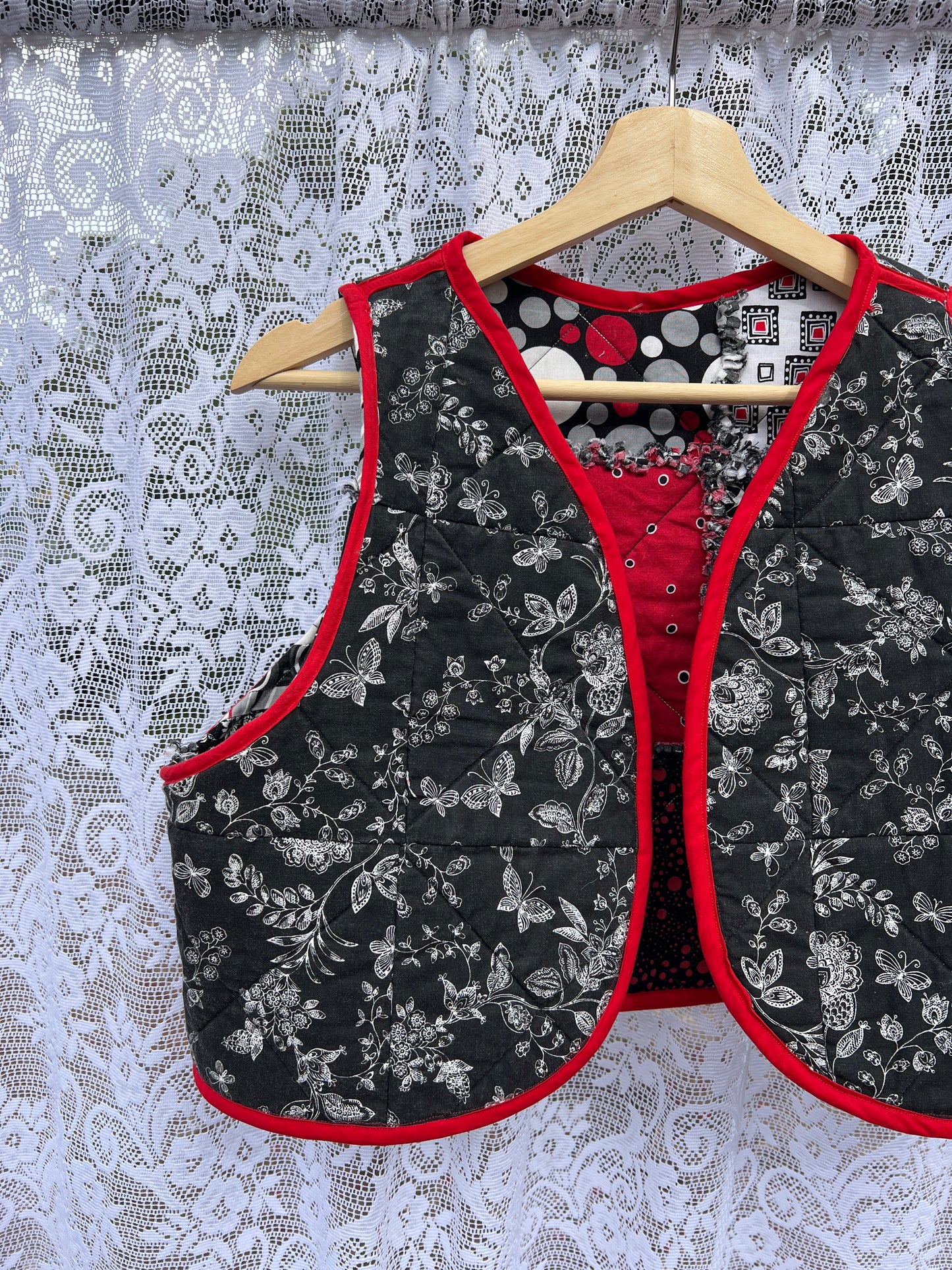 SECOND SHINE SLOW FASHION Reversible Pacthwork Quilted Vest 10-12