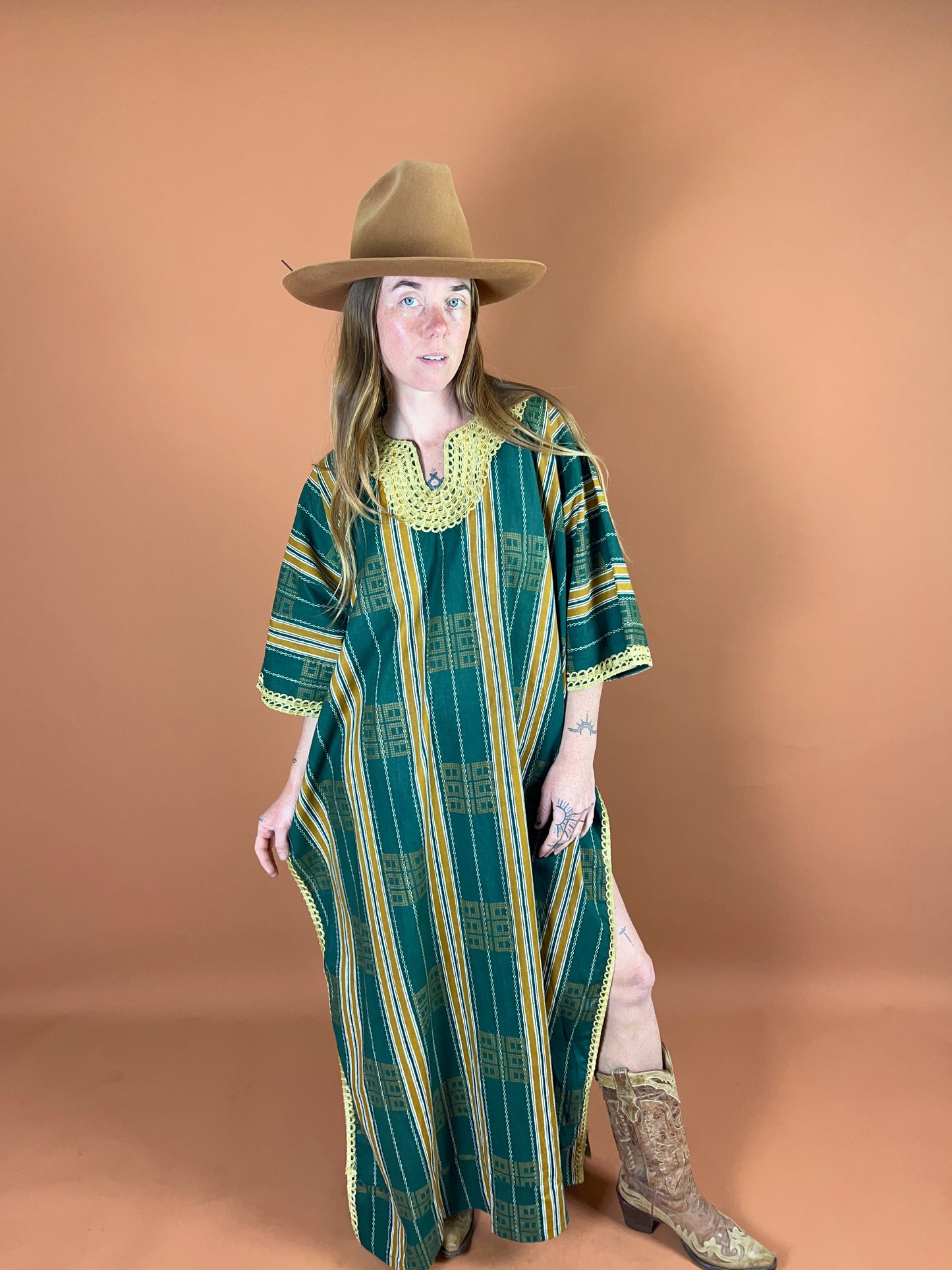 VINTAGE 70's Cotton Stripe Embroidered Kaftan OS
