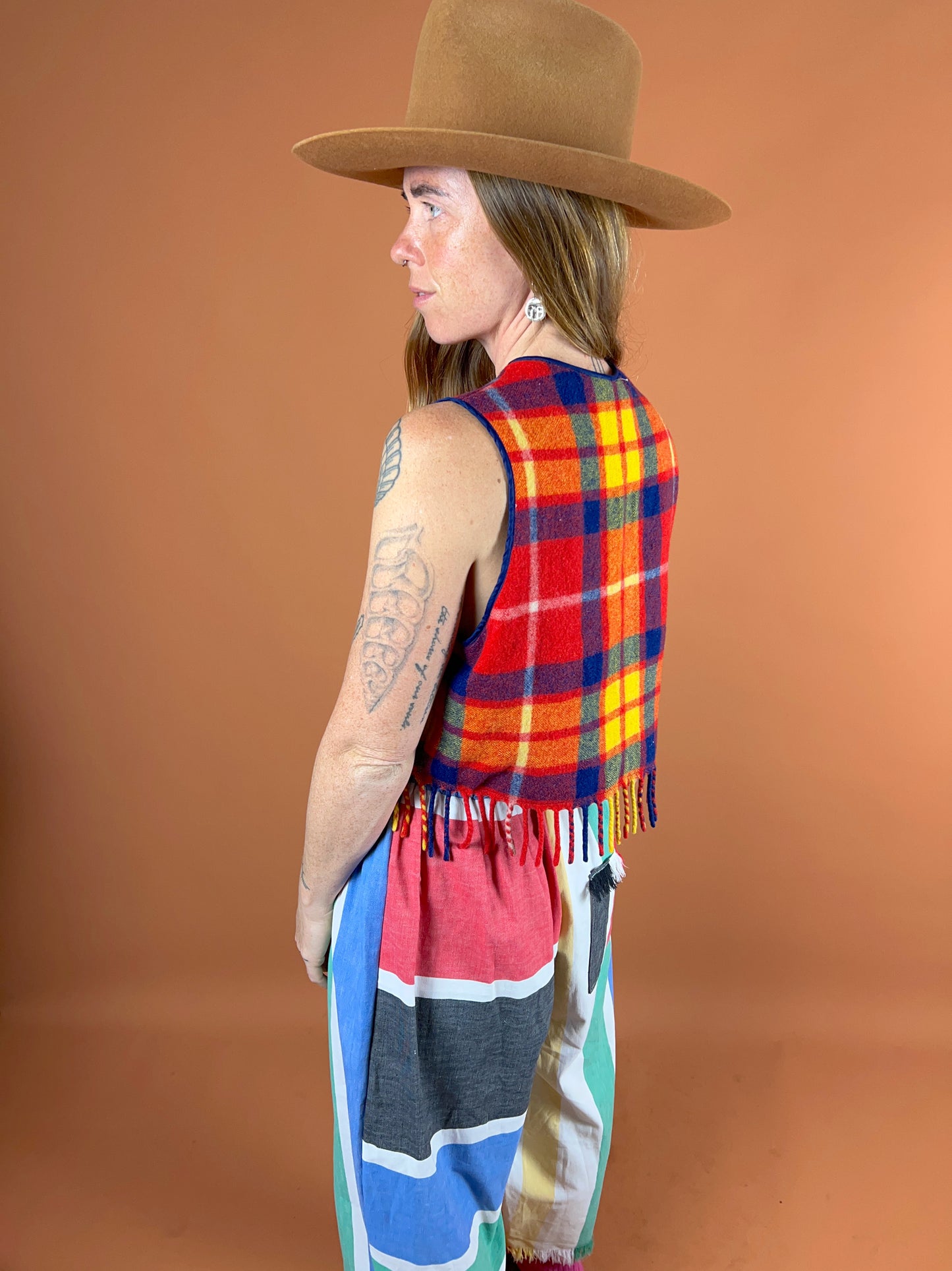 SECOND LOVE SLOW FASHION Vintage Reversible Wool Blanket & Teatowel Tie Front Vest 10-12