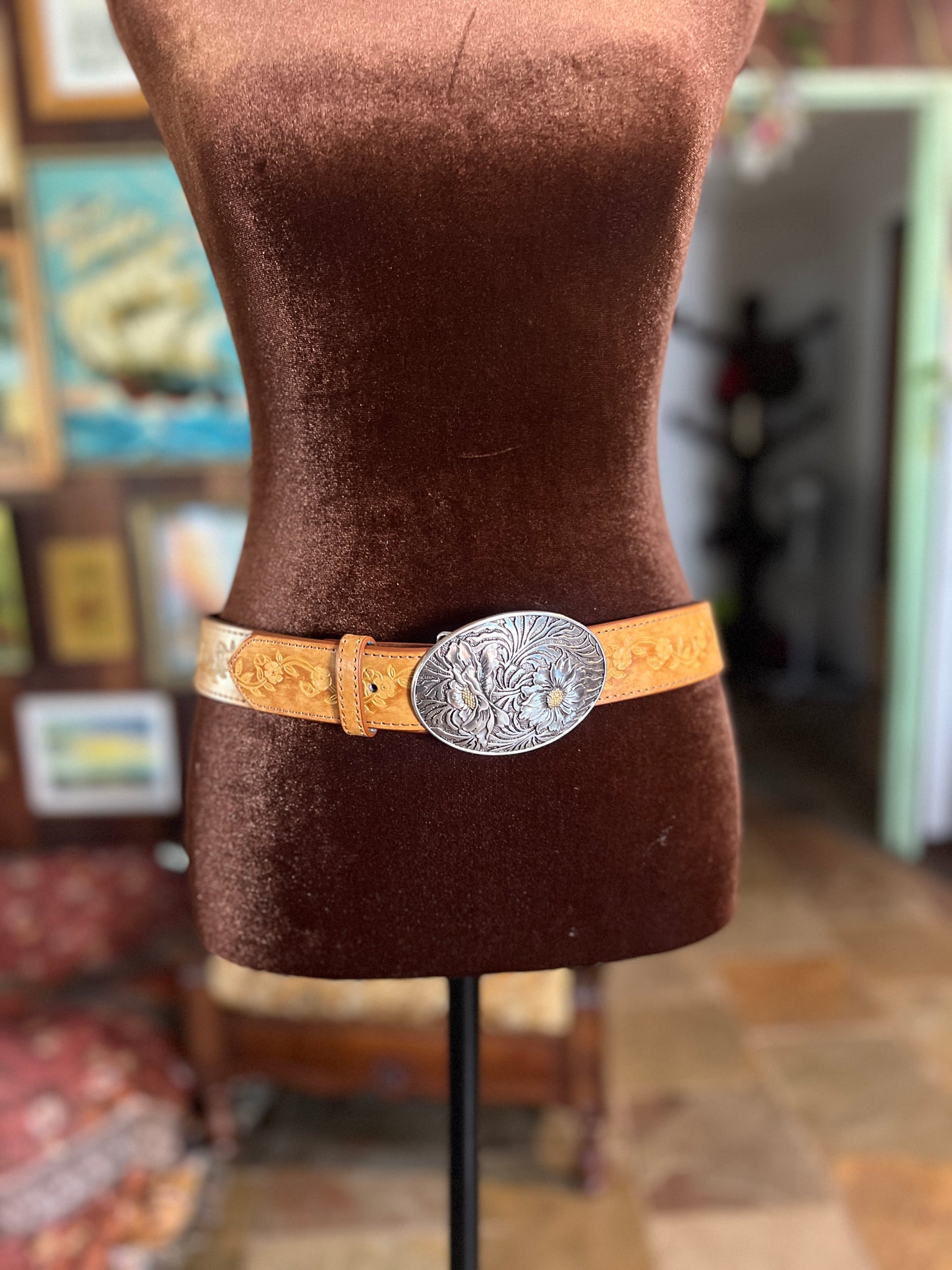 AXESORIA WEST Sunflower Buckle with Floral Tooled Leather Belt Tan