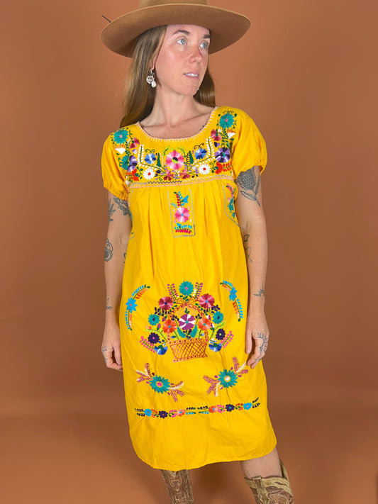 VINTAGE 70's Mexican Embroidered Dress 10-12