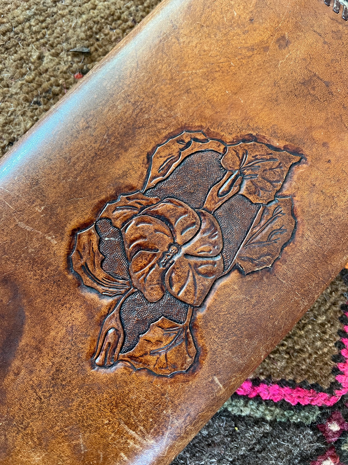 VINTAGE 70’s Tooled Leather Clutch Purse