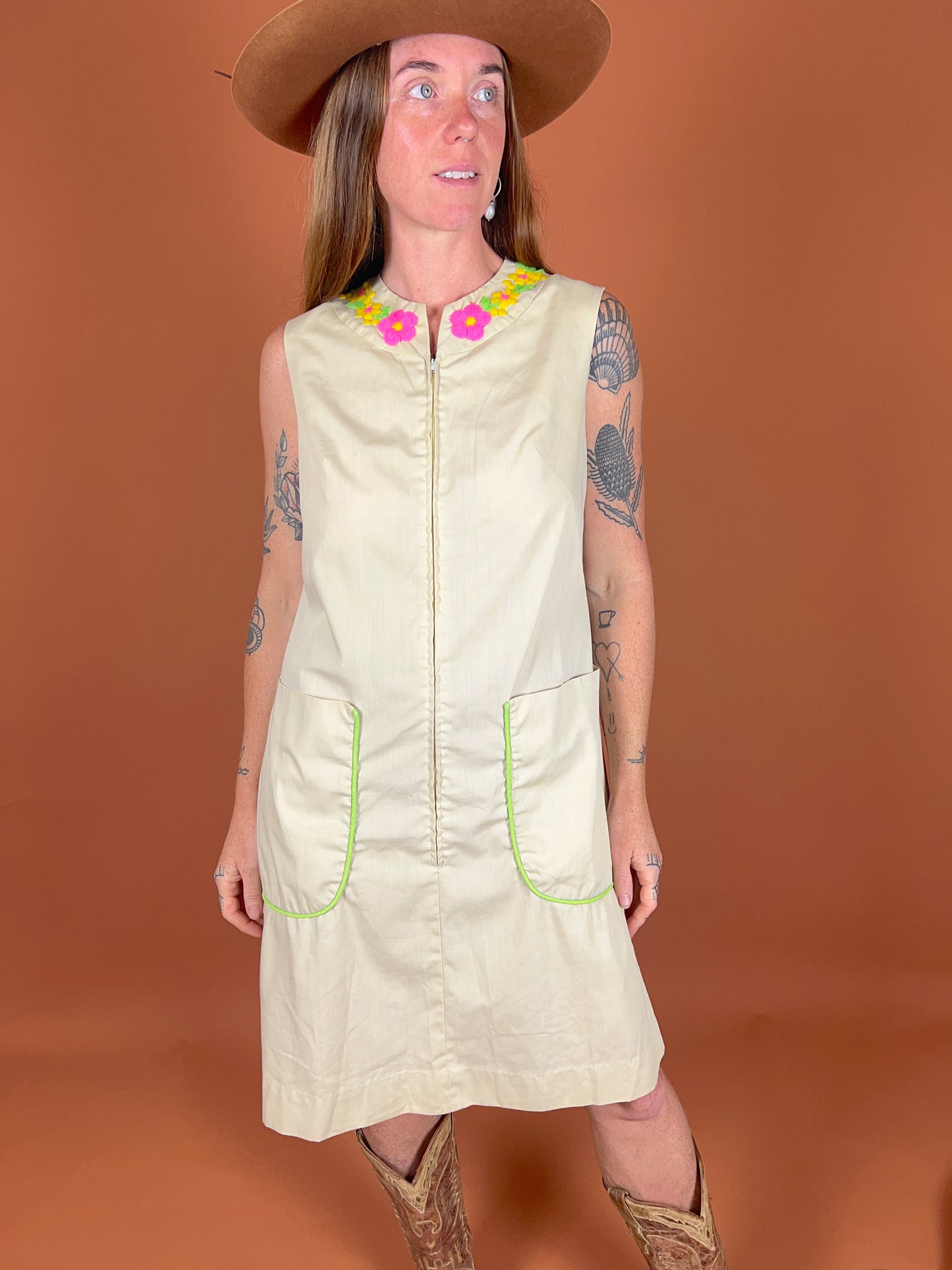 VINTAGE 60's Embroidered Midi Dress 12-14