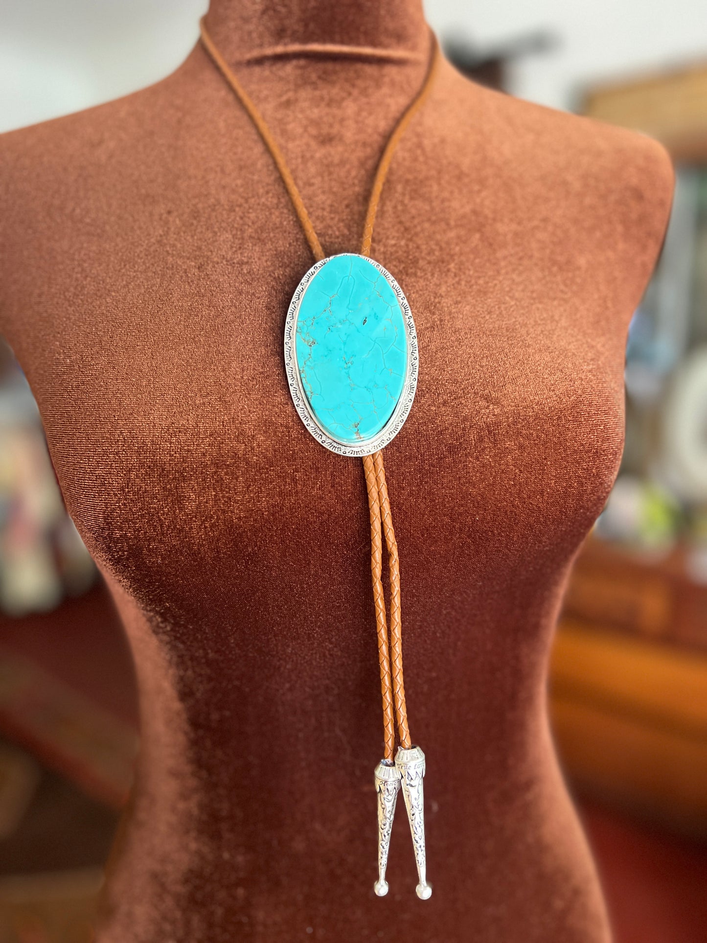 ISAC Bolo Oval Turquoise Necklace