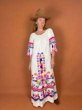 Load image into Gallery viewer, VTG 70&#39;s/80&#39;s Cotton Bright Embroidered Maxi Dress 14