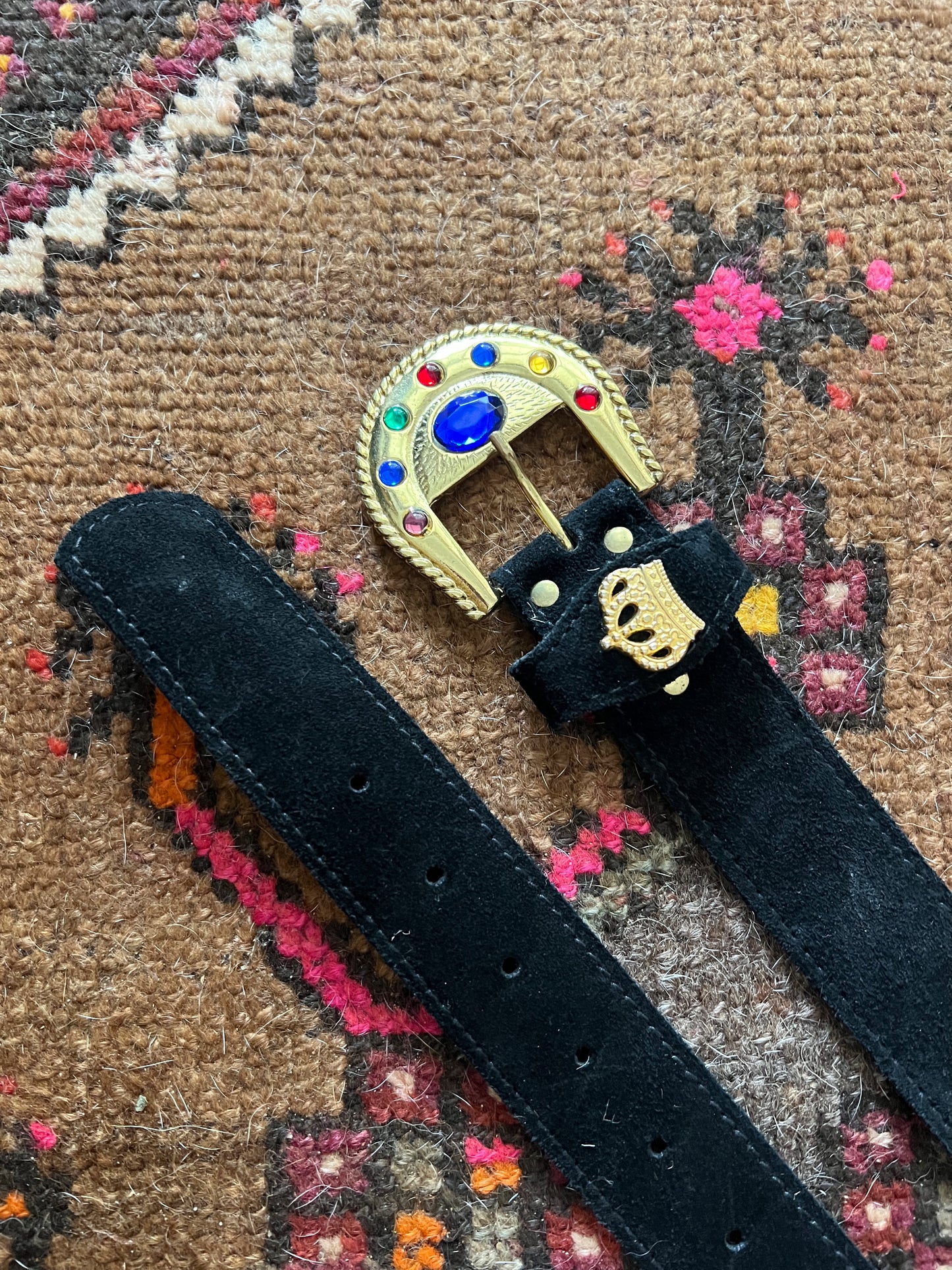 VINTAGE 80’s Black Suede Belt 10-12