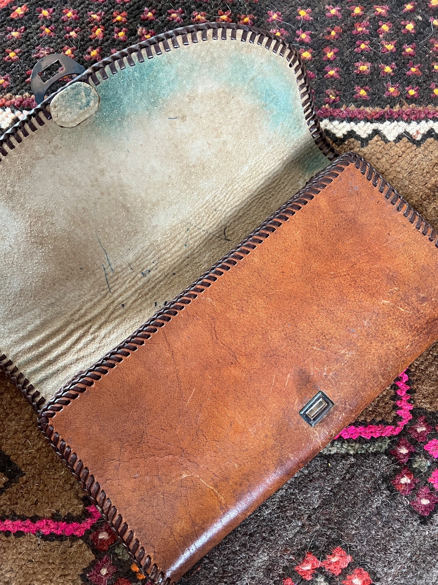 VINTAGE 70’s Tooled Leather Clutch Purse