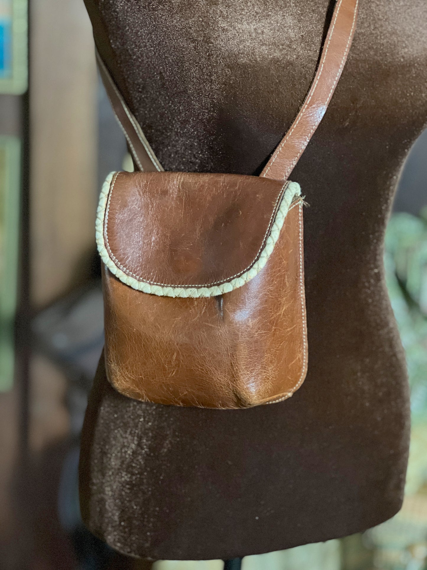 VTG 70’s Leather Two Tone Shoulder Bag