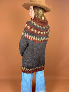 VTG 60's/70's Scandinavian Hand Made Knit Wool Jumper 12-14