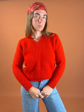 Load image into Gallery viewer, VTG 70&#39;s Wool Knit Jumper 6-8