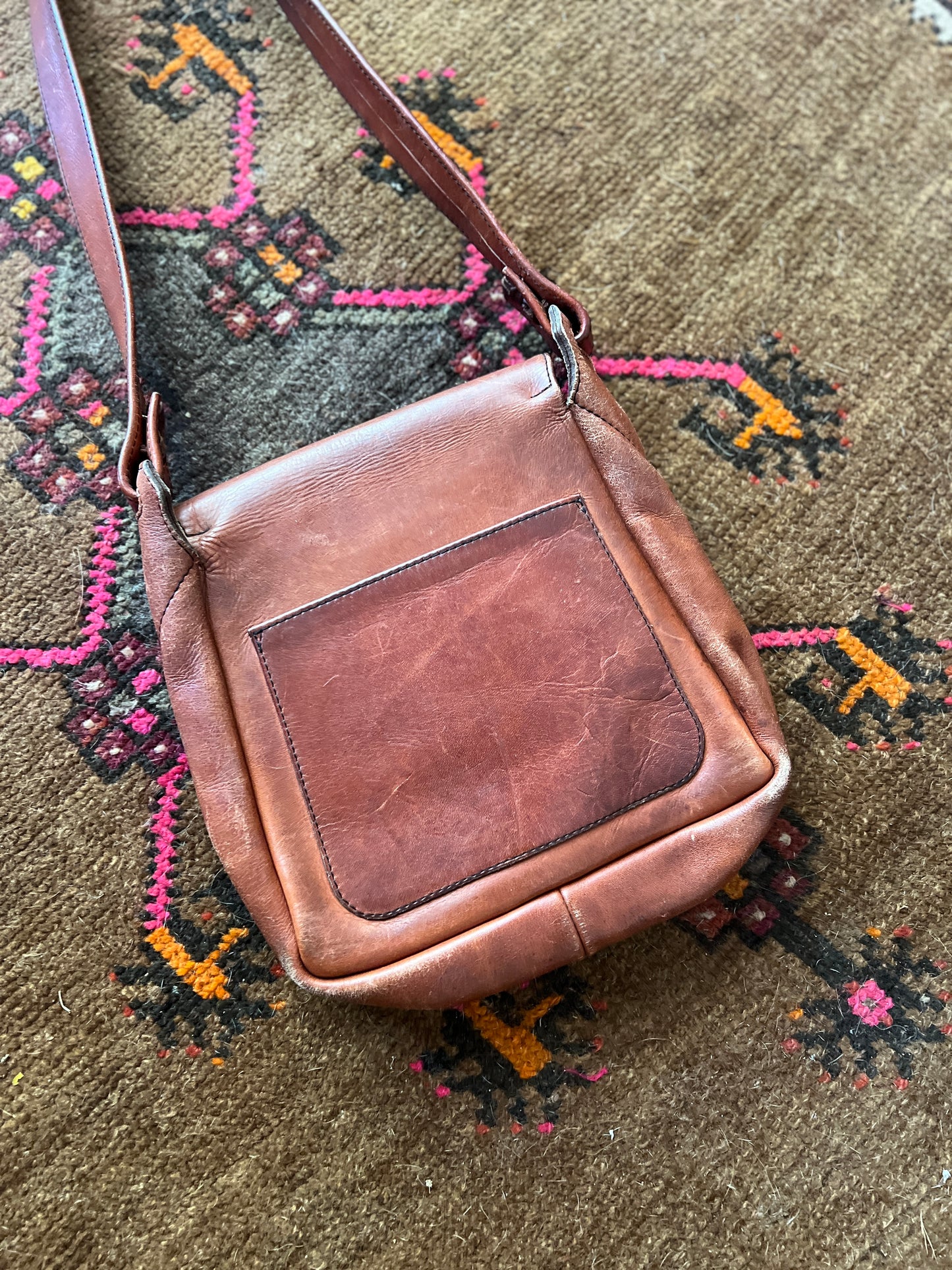 VINTAGE 70's Tan Leather Bag