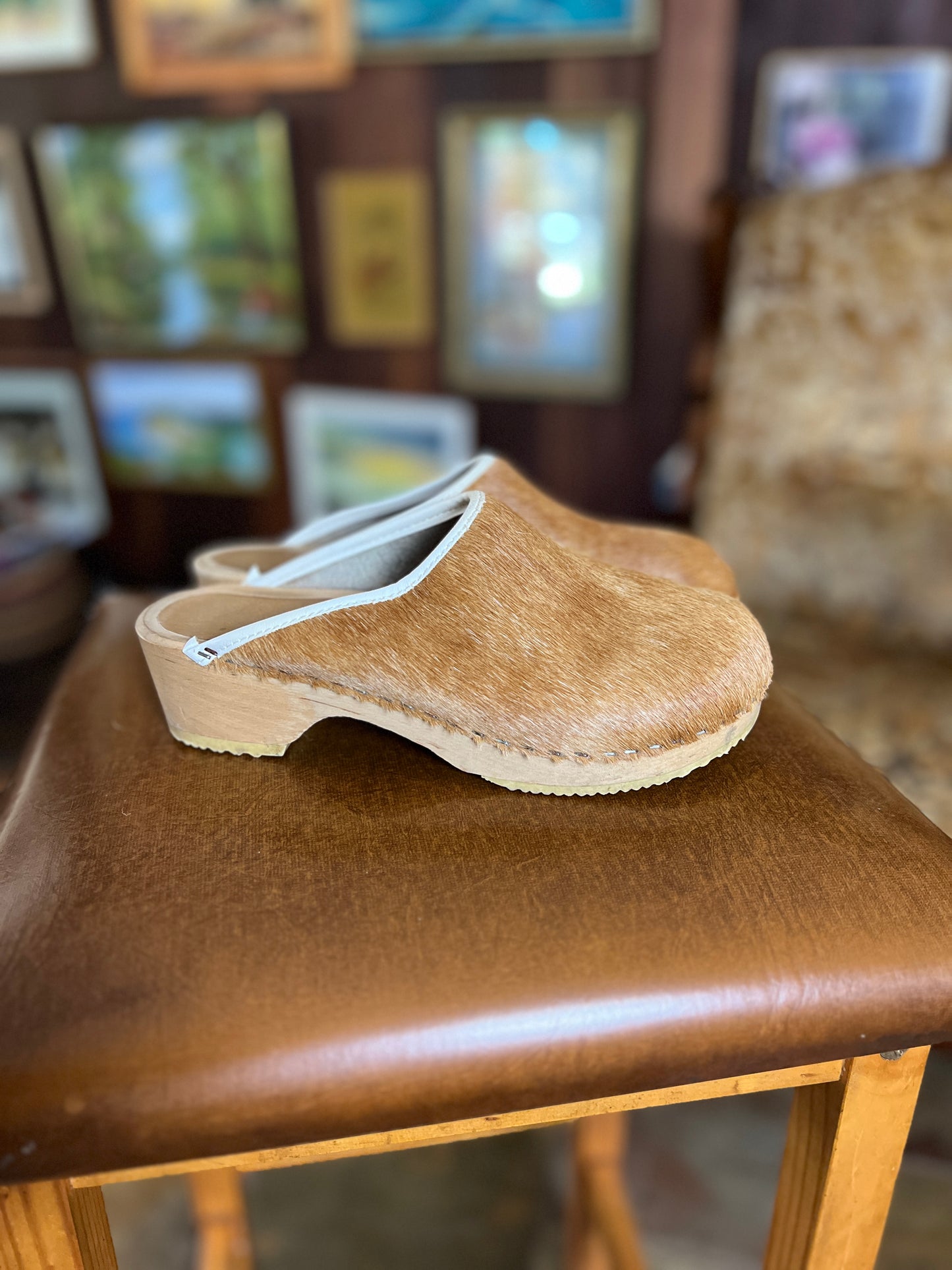 PRE LOVED Cowhide Swedish Clogs 7/37.5