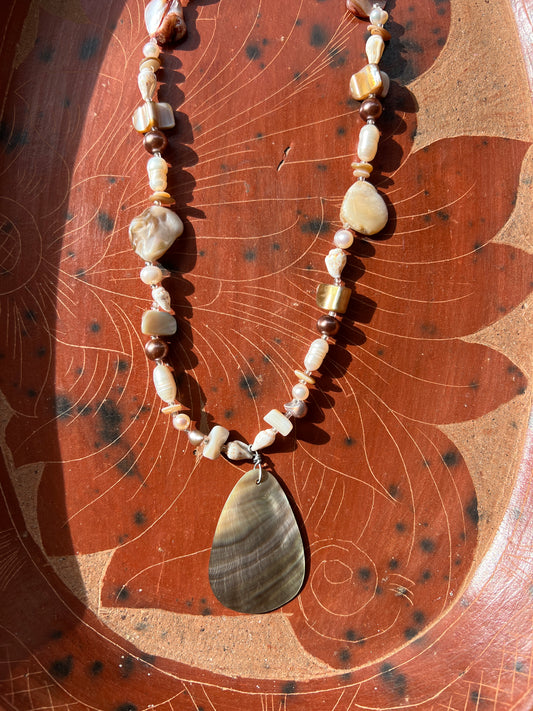 Moon Rae Pearl Necklace