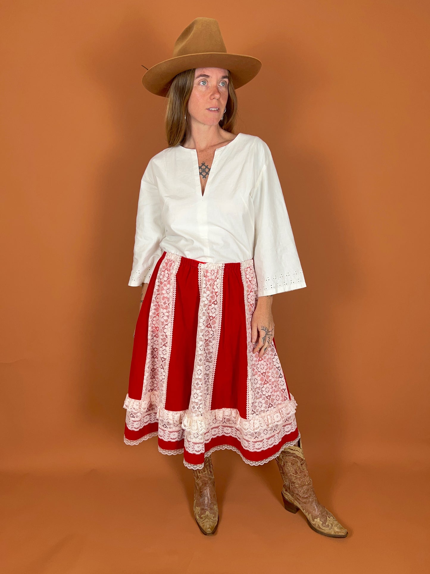 VINTAGE 60's Velvet Lace Skirt 12-14