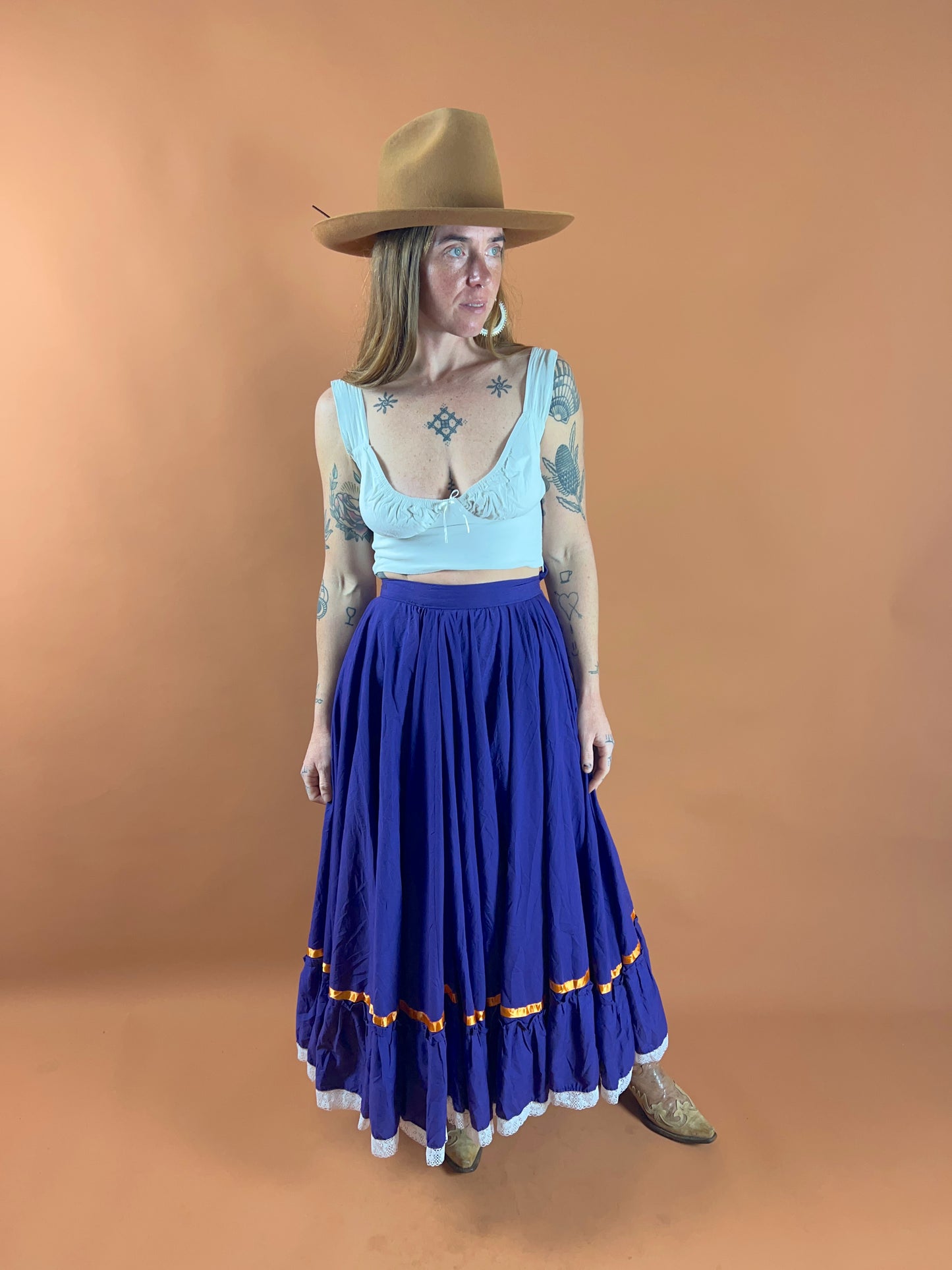 VINTAGE 70's Mexican Cotton & Lace Skirt 6