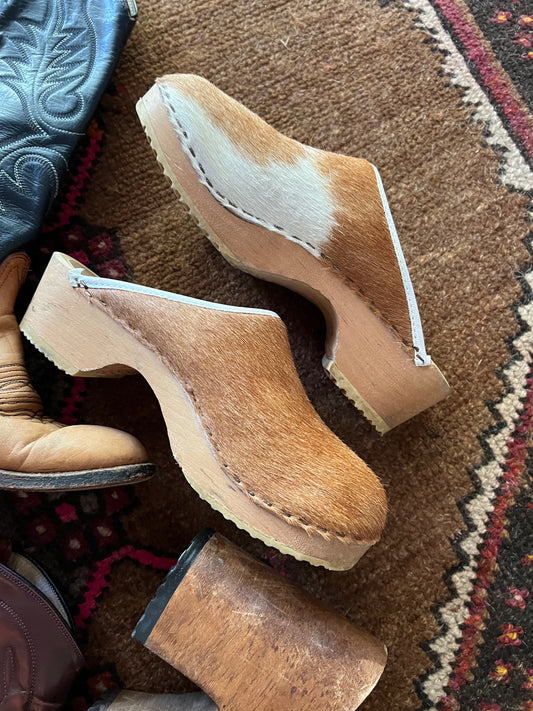 PRE LOVED Cowhide Swedish Clogs 7/37.5