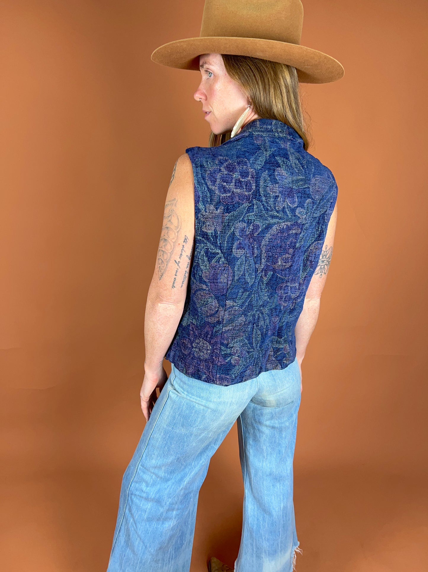 VINTAGE 70's Brocade Vest 8-10