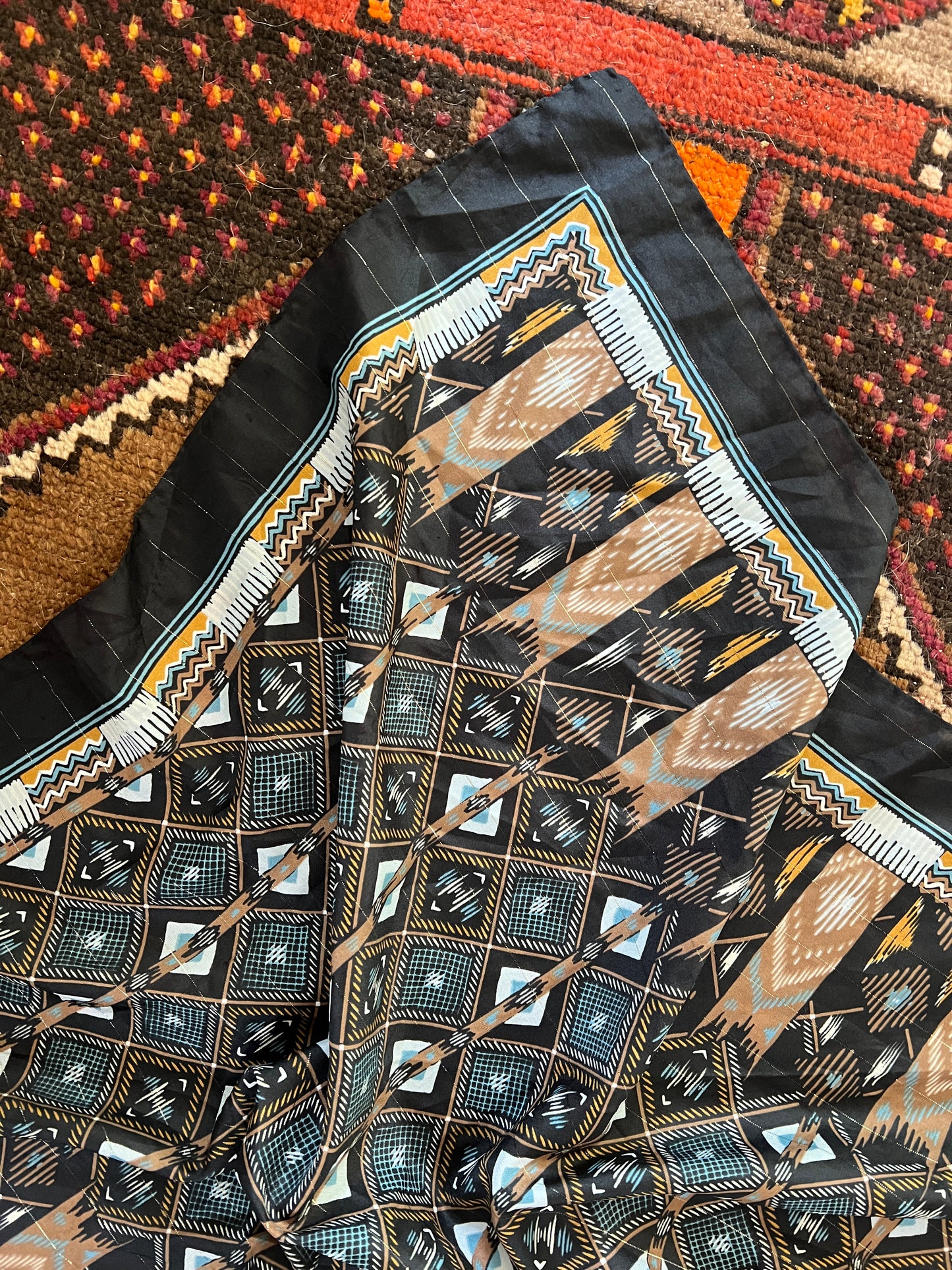 VINTAGE 70’s Scarf