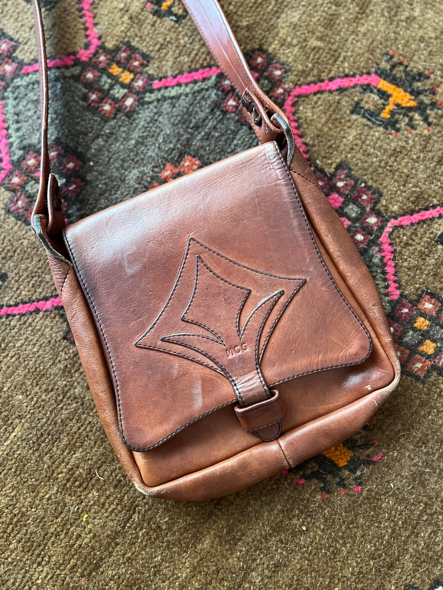 VINTAGE 70's Tan Leather Bag