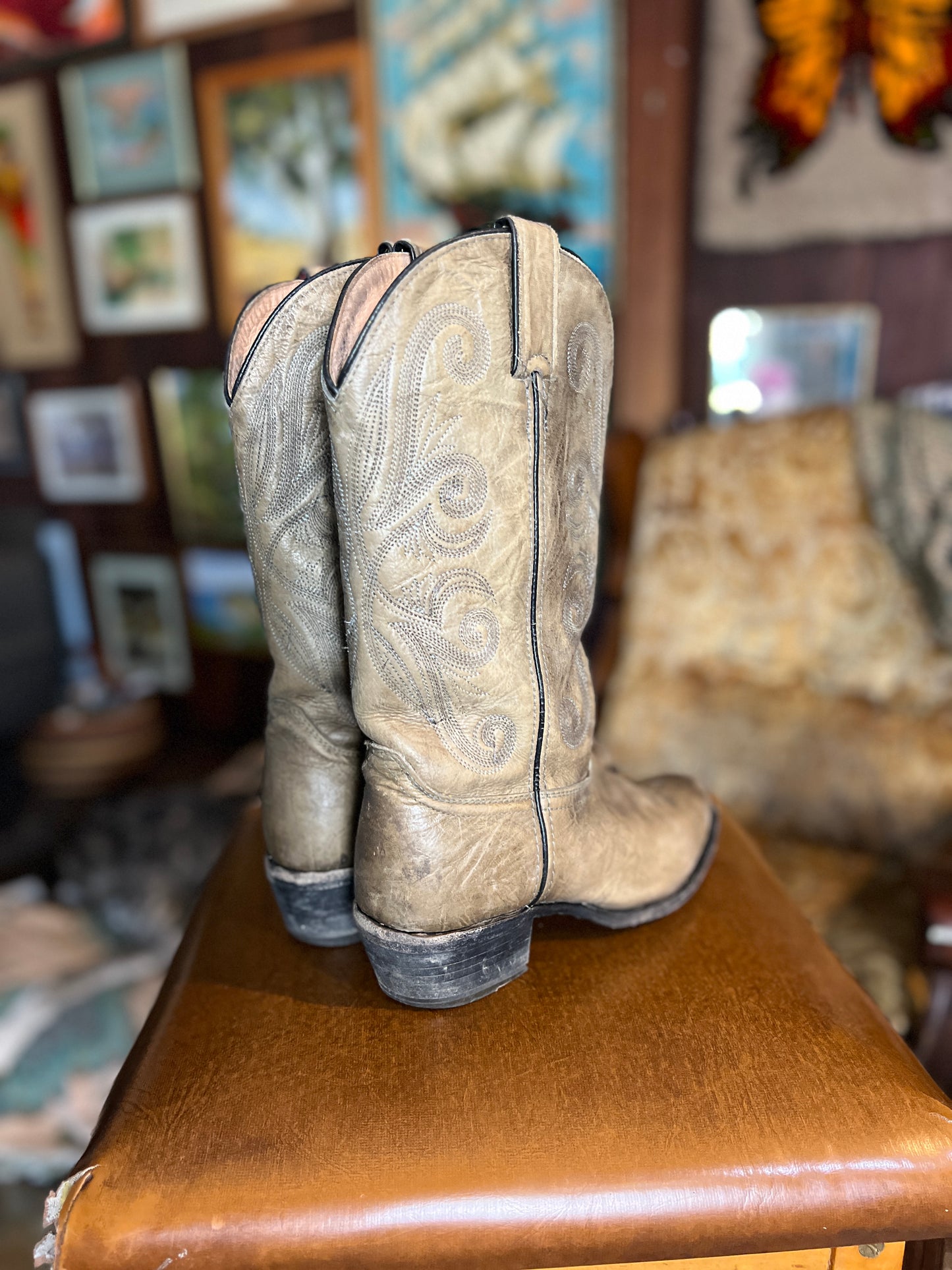 VINTAGE Cowboy Boots 7/37.5
