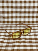 Load image into Gallery viewer, Retro Sunglasses