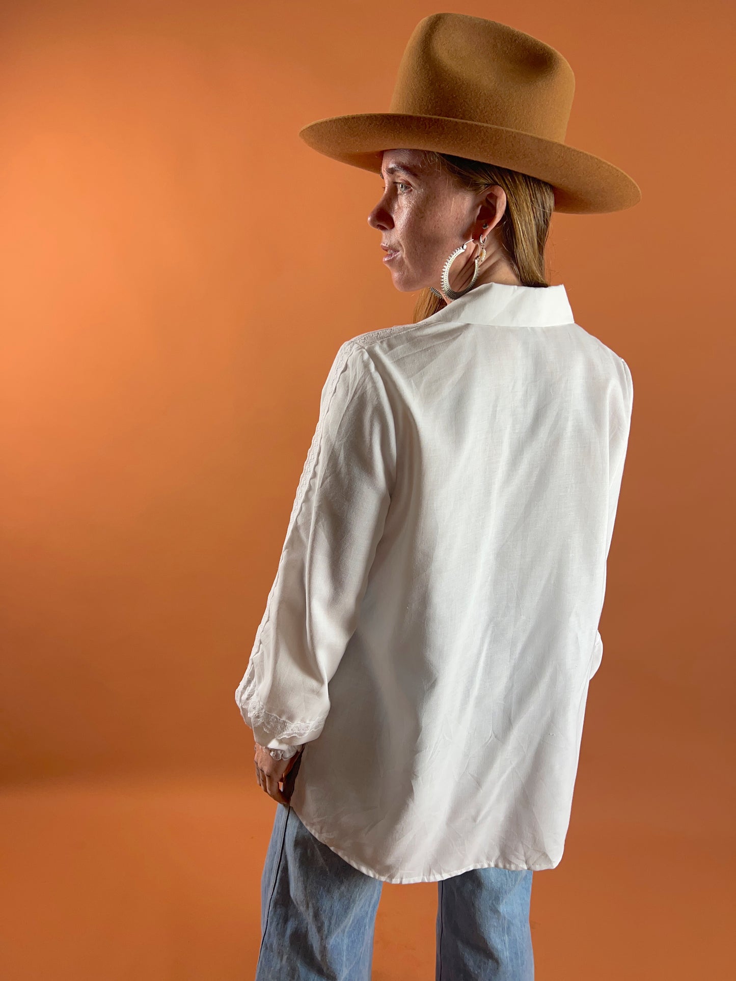 VINTAGE 60's Cotton & Lace Shirt 14