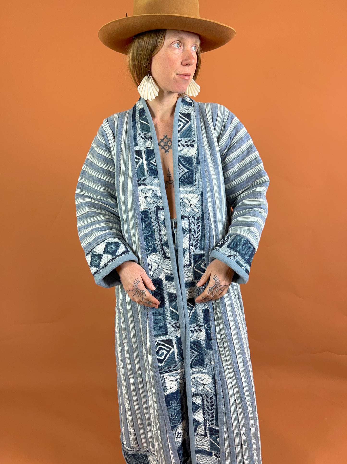 VINTAGE 80’s Reversible Long Jacket/Robe Free Size