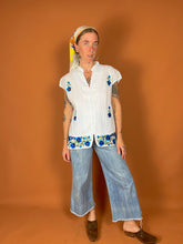 Load image into Gallery viewer, VTG 80&#39;s Mexican Cotton Embroidered Shirt 12