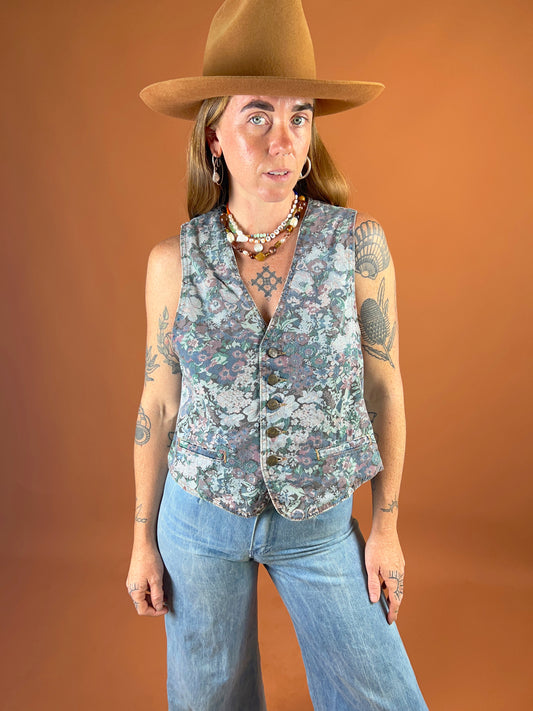 VINTAGE 70’s Denim Floral Vest 10