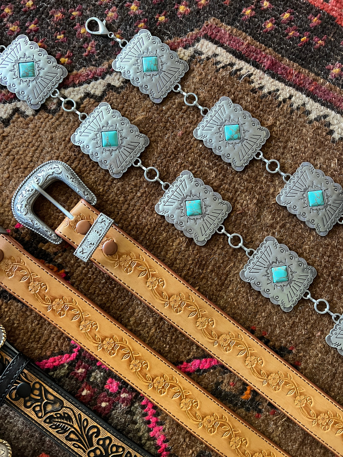 AXESORIA WEST Silver Western Buckle Set Hand Painted Tooled Belt Tan
