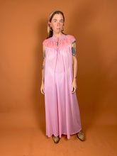 Load image into Gallery viewer, VTG 40&#39;s/50&#39;s Hand Made Night Dress 12-14