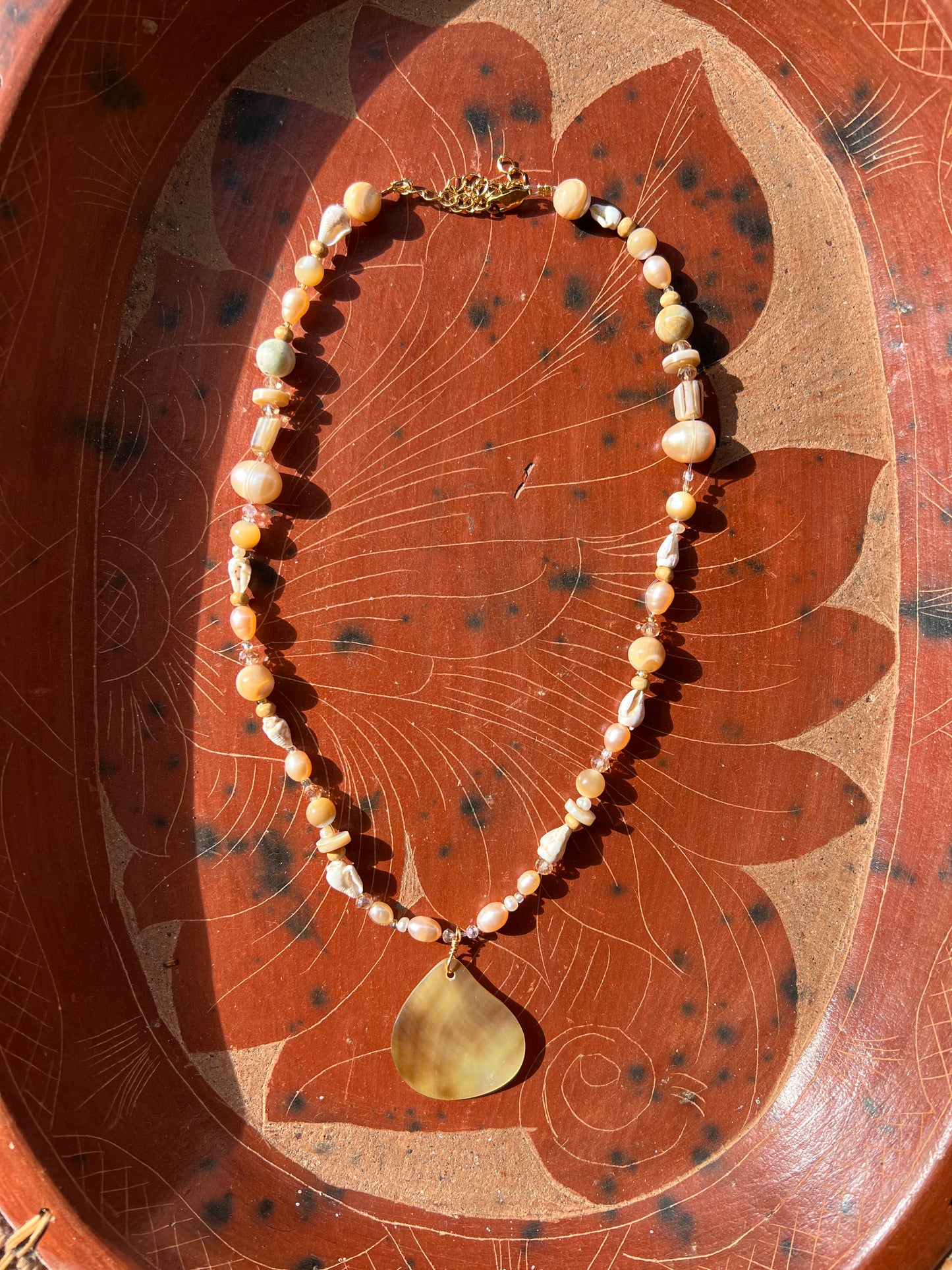 Moon Rae Pearl Agate Necklace