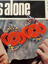 Load image into Gallery viewer, HANDMADE Maasai Earrings