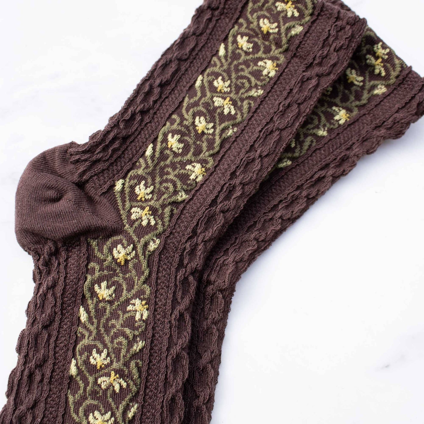 TIPOLOGY Emma Women's Vintage Socks: Dark Brown