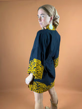 Load image into Gallery viewer, VTG 70&#39;s/80&#39;s Cotton Kimono OS