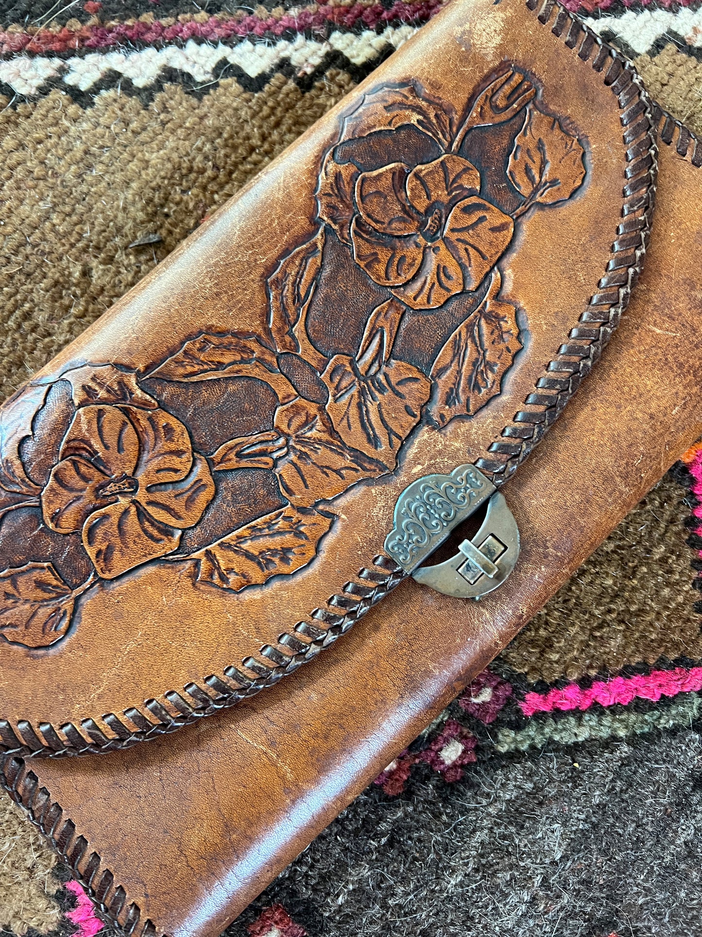 VINTAGE 70’s Tooled Leather Clutch Purse