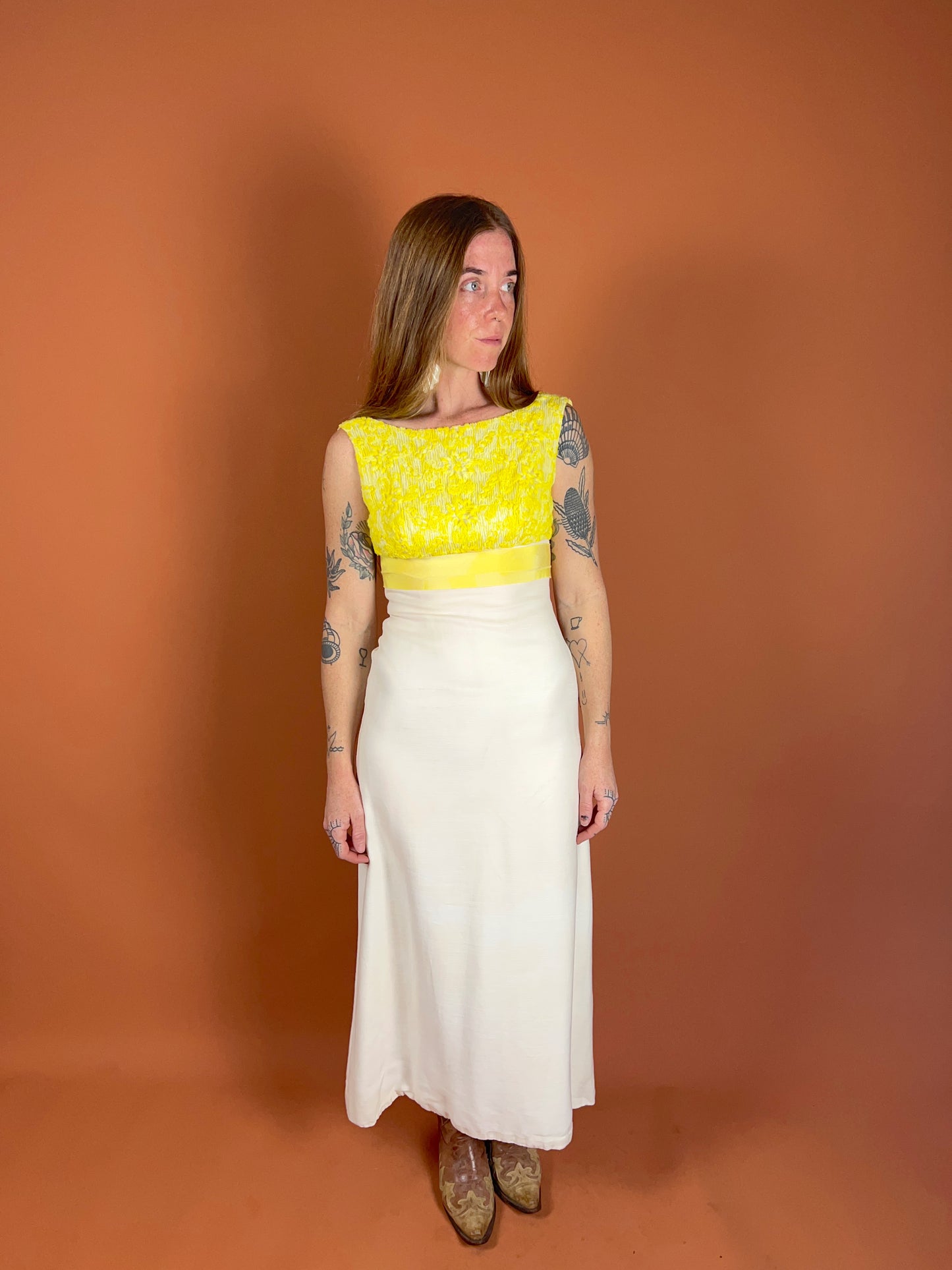 VINTAGE 60's Yellow & White Crochet Lace Maxi Dress 6