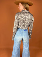 Load image into Gallery viewer, VTG 90&#39;s Paisley Floral Shirt 8-10