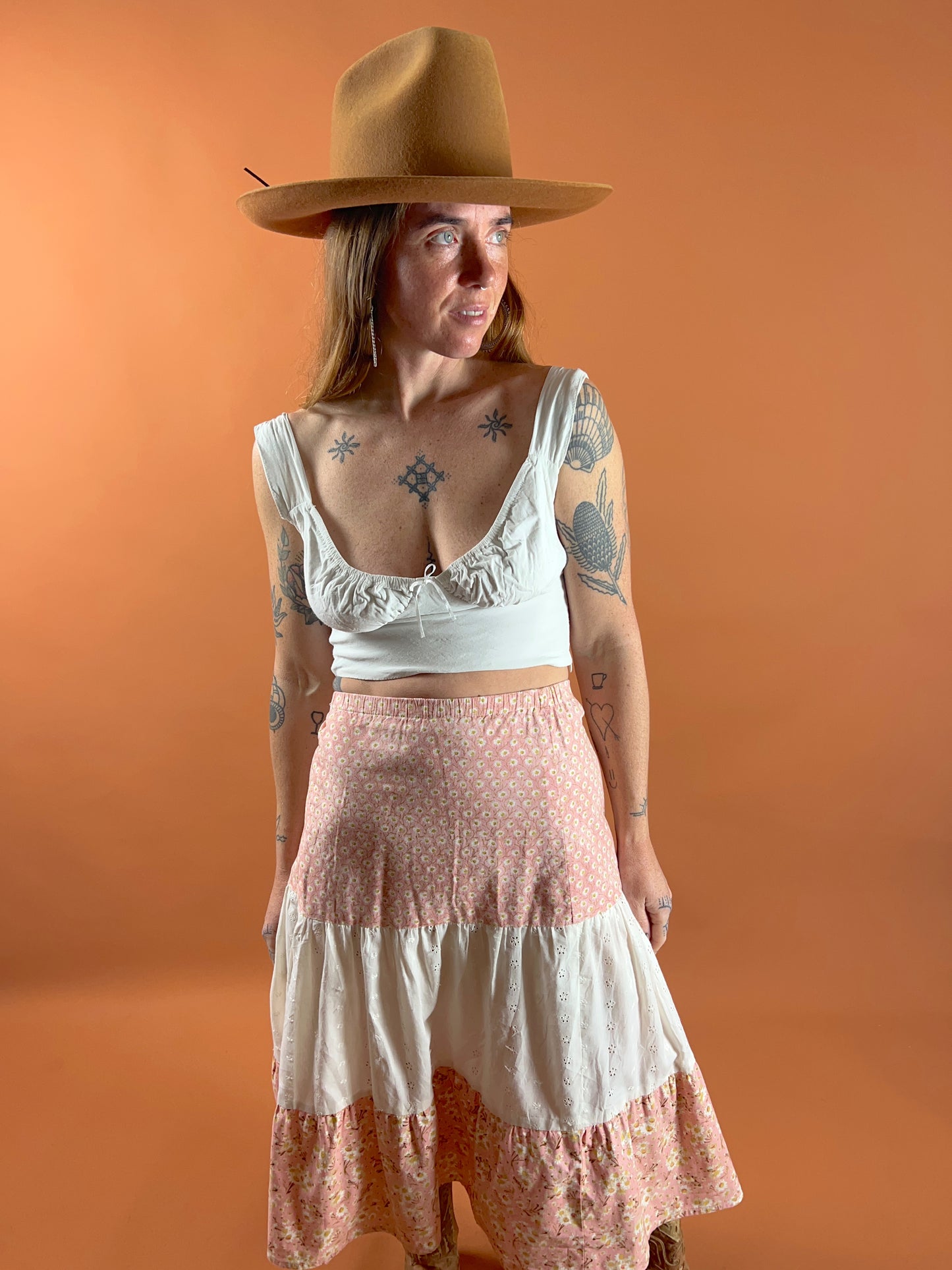 VINTAGE 70’s Floral Cotton Anglaise Skirt 10-14