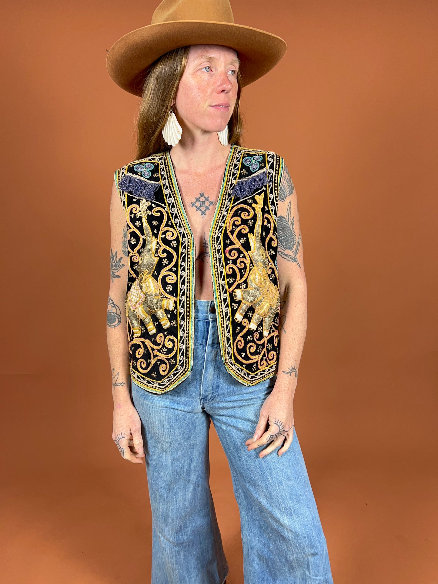 VINTAGE Kalaga Heavily Embroidered Vest 14